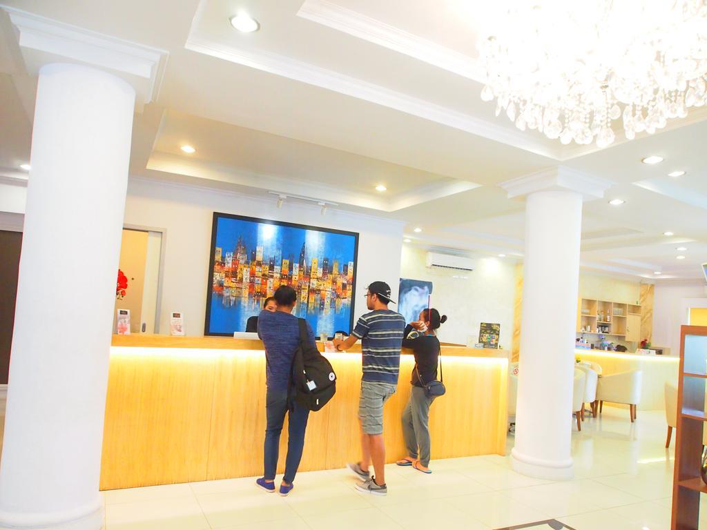 Maven Fatmawati Hotel Jakarta Buitenkant foto